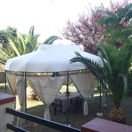 Πανσιόν Casa Vacanza La Pajara Αντράνο