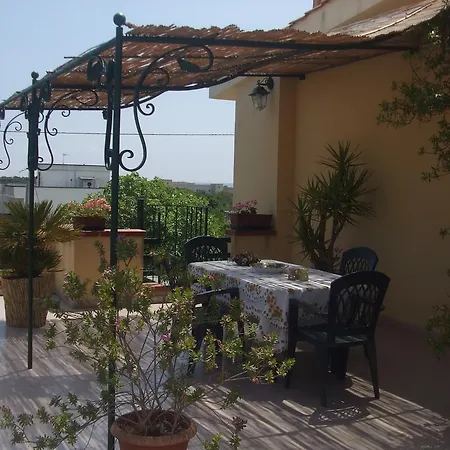Guest house Casa Vacanza La Pajara Andrano